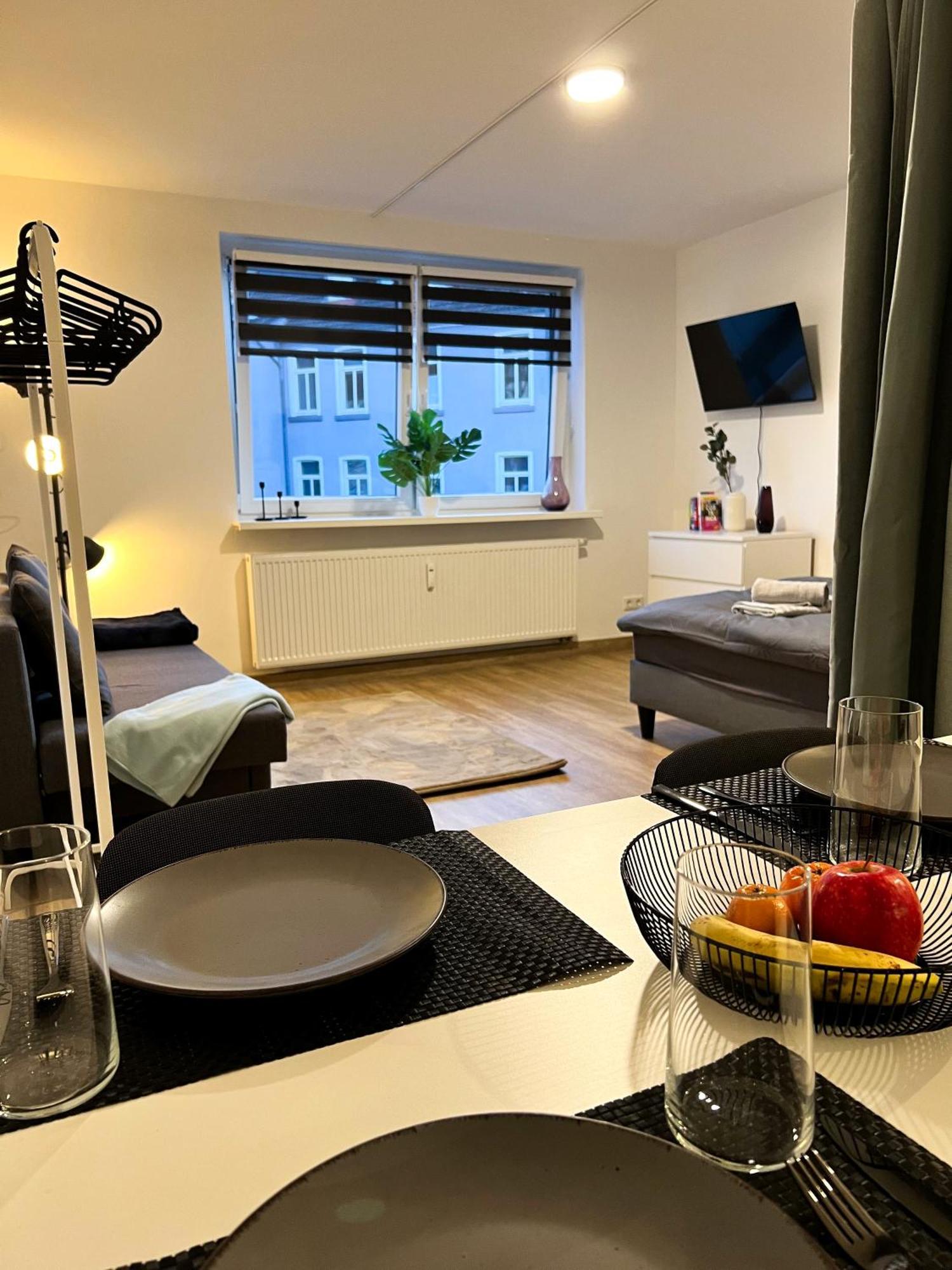 Zentrale Wohlfuehloase Mit Parkplatz Apartment Osnabrück Екстериор снимка